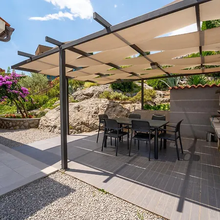 Feriehus Salvia By Interhome